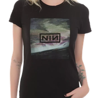 Hot Topic Nine Inch Nails Wave Box Girls T-Shirt